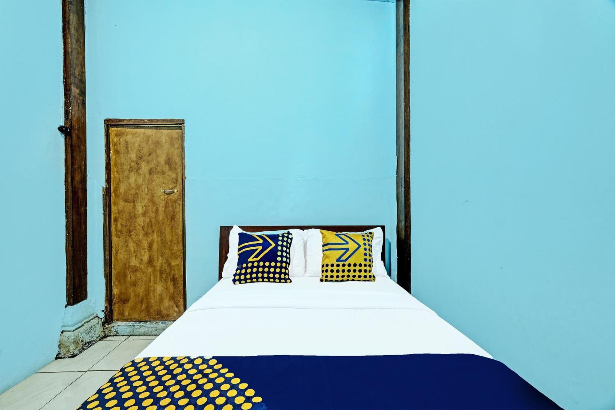 Spot On 91916 Joglo Doyong Homestay Syariah Yogyakarta Exterior foto